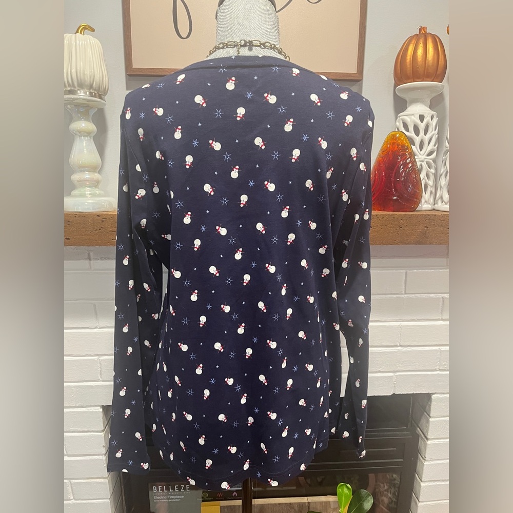 ☃️New Top! - Picture 2 of 9